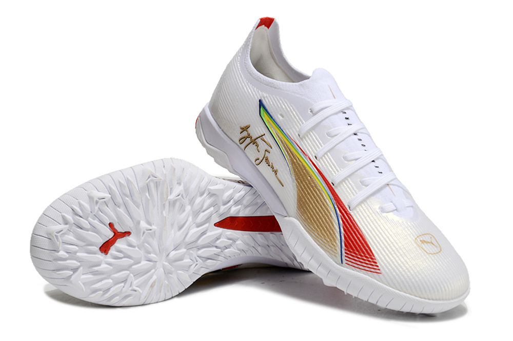 Puma Ultra 5 TF Elite Turf Soccer Cleats + Exclusive Gifts