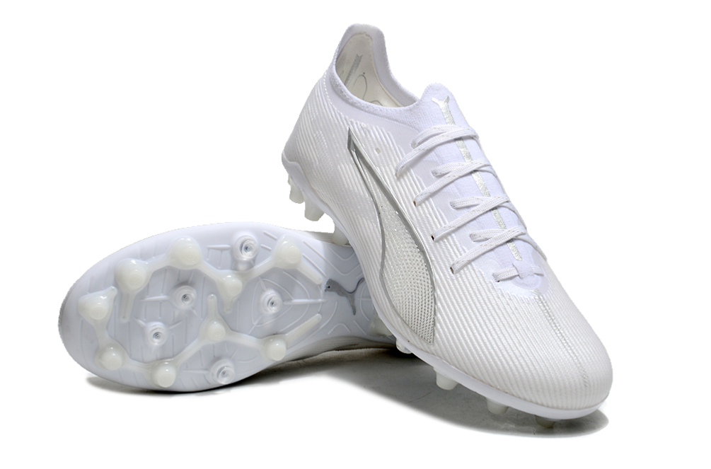 Puma Ultra 5 MG Elite Turf Soccer Cleats + Exclusive Gifts